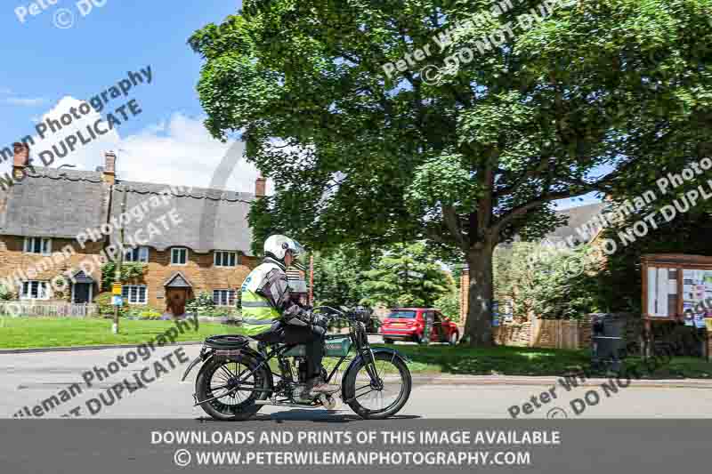 Vintage motorcycle club;eventdigitalimages;no limits trackdays;peter wileman photography;vintage motocycles;vmcc banbury run photographs